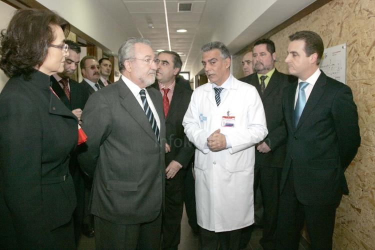 El ministro de Sanidad inaugura el centro de transfusión del del nuevo Centro de Salud de Melilla