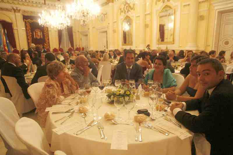 Melilla reconoce la labor profesional de Vicente Pérez Bañasco, Melillense del Año