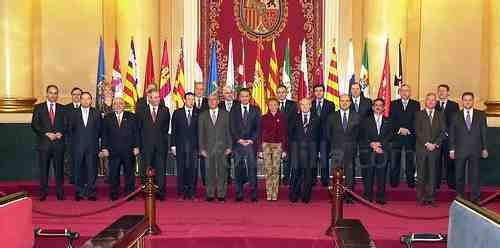 Imbroda acude a la Conferencia de Presidentes con la idea de lograr un compromiso definitivo sobre el trato específico de Melilla en la UE