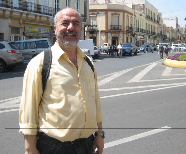 A Gustavo Cabanillas le tocó trabajar, eso sí, con buen humor.
