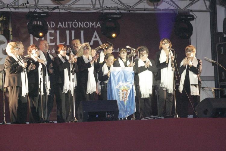 El Carnaval llega a Melilla inundando sus calles de alegría y diversión