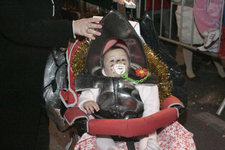La tradicional quema de la sardina pone el punto y final al Carnaval de Melilla 2009