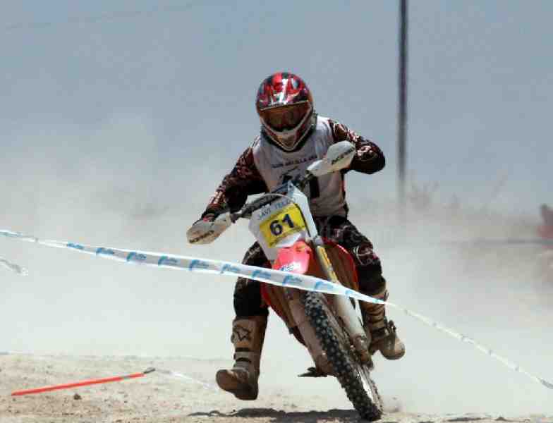 Salinero vence e incluye en su palmarés el VIII Enduro “Ciudad de Melilla”
