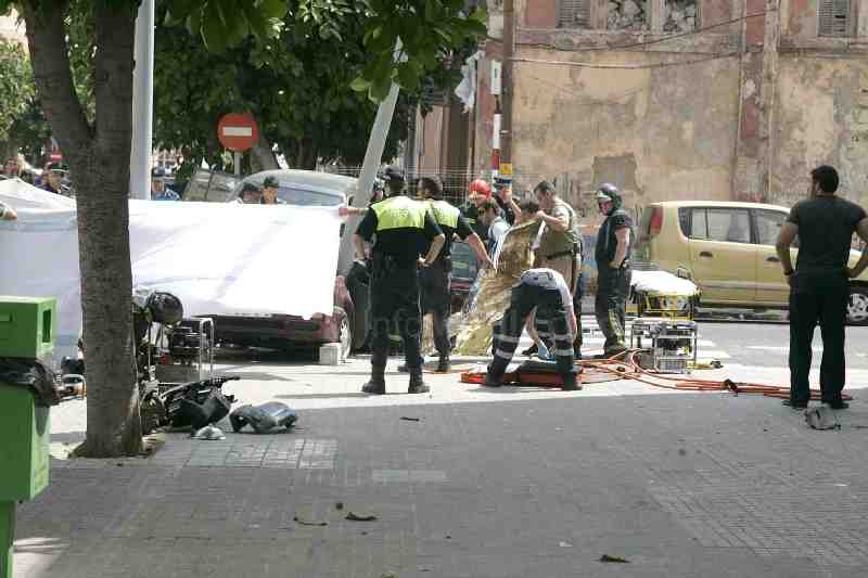 Fallece una mujer tras el choque de dos vehículos en el barrio del Industrial