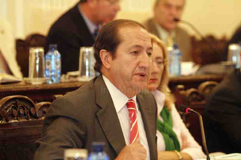 El Gobierno niega que esté llevando a cabo el expolio y demolición del Teatro Kursaal y asegura que su objetivo es conservar el patrimonio