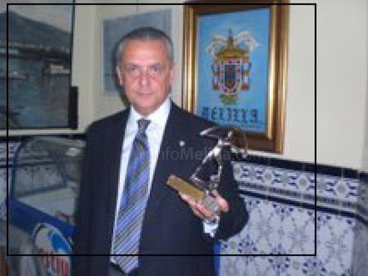 Calderón recibió el Indalo de Almería.