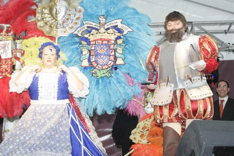 El viernes de Carnaval dejó en Melilla una velada repleta de ingenio y diversión