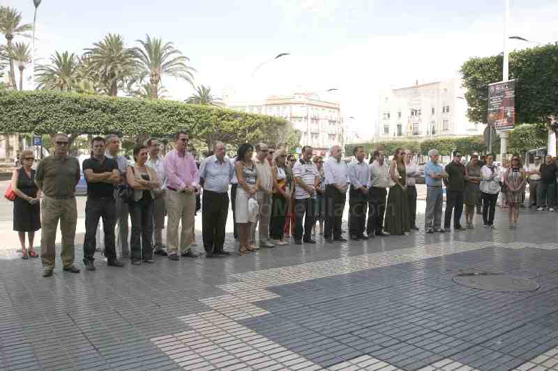 Melilla protagoniza una nueva concentración contra ETA y vuelve a reafirmar su voluntad democrática frente a los violentos