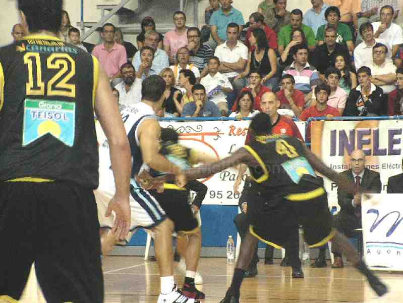 Hay quienes opinan que el Melilla Baloncesto ha sido el mayor beneficiado
