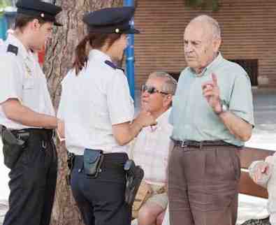 El Imserso melillense se convierte en pionero en la colaboración entre mayores y Policía