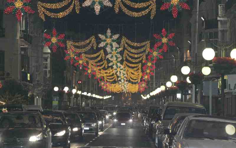 Melilla es la ciudad con el alumbrado navideño más caro