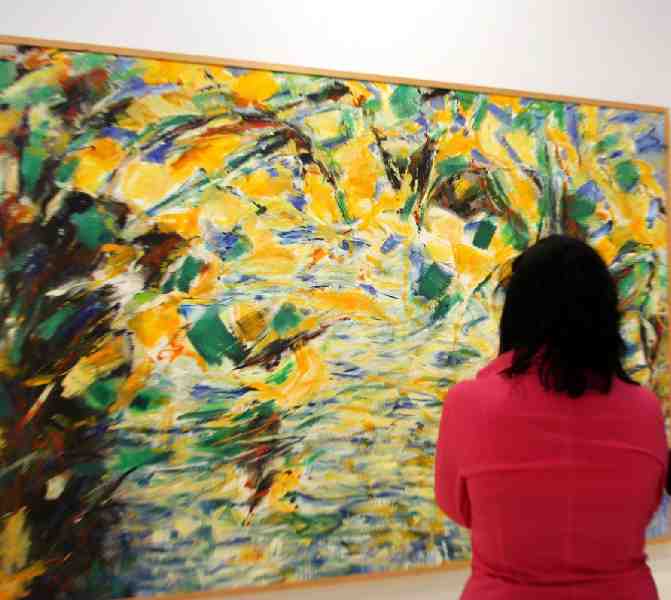 El área de Cultura y la Fundación Unicaja inauguran mañana jueves en Melilla la exposición ‘Jeannette Leroy. El reflejo del Adour’