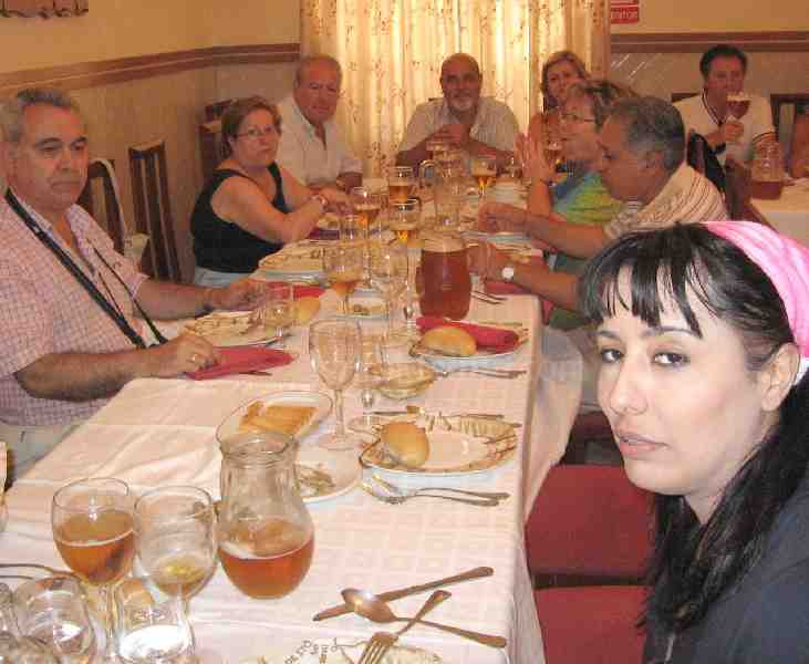 La Casa de Melilla en Almería despide el Encuentro con una feliz comida entre amigos