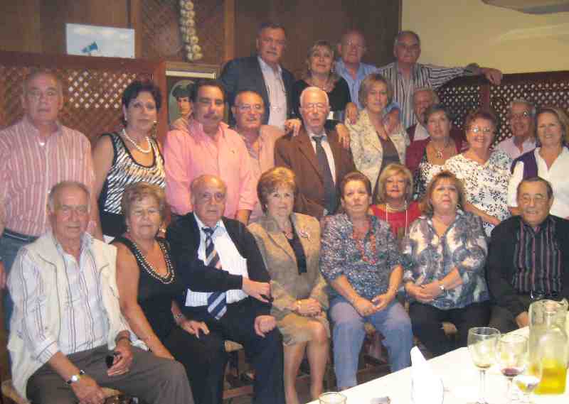 Julián Torralba y Jesús Lucas rinden homenaje a los directivos de la Casa de Melilla en Málaga