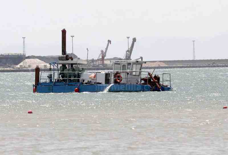 Coalición por Melilla pide una investigación de las medidas de seguridad de la draga