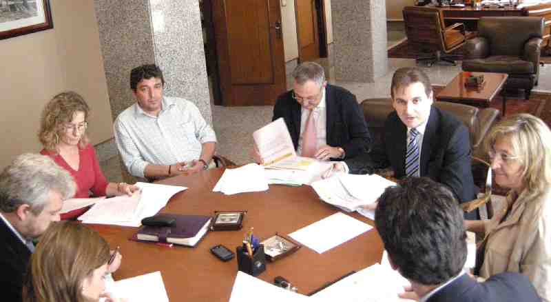 Gregorio Escobar preside la constitución de la Comisión Informativa del Fondo Estatal para el Empleo y la Sostenibilidad