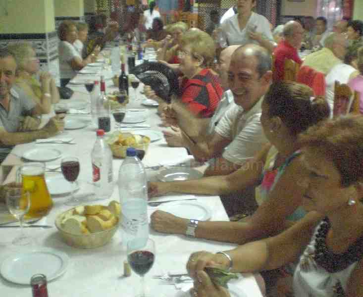La Casa de Melilla en Almería celebra por todo lo alto la compra de su sede social