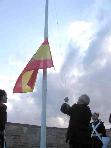 Melilla celebra su 512 aniversario como ciudad española con la tradicional ofrenda floral a Estopiñán