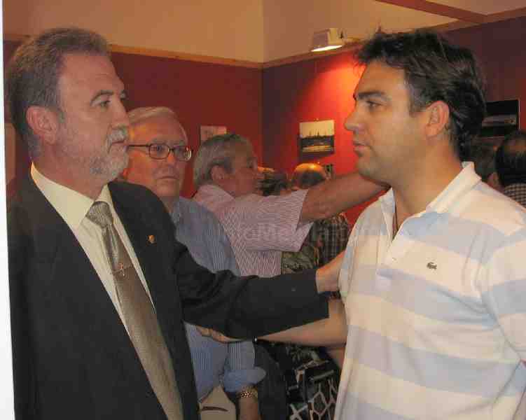 Más de 70 fotografías compiten en el 'Triana Viva' que organiza la Casa de Melilla en Sevilla