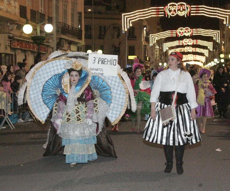 La tradicional quema de la sardina pone el punto y final al Carnaval de Melilla 2009