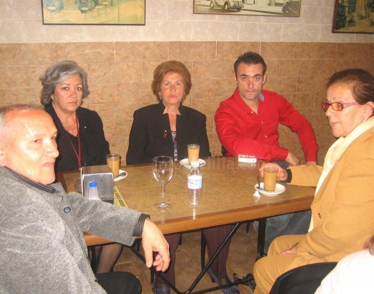 Jesús lavó los pies a sus apóstoles, Melilla llora al Cautivo en Jueves Santo