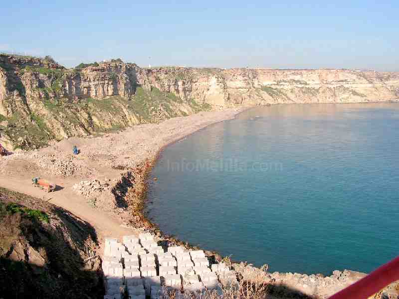 A pesar del inicio hoy de la temporada de playas, Imbroda asegura desconocer qué ocurrirá con la de Horcas Coloradas