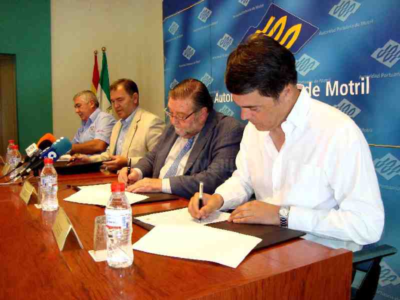 Motril y Melilla sellan oficialmente su compromiso de colaboración institucional