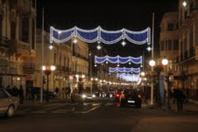 Melilla se viste de Navidad con un nuevo y más ahorrativo alumbrado