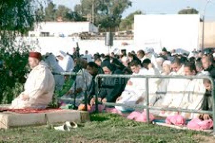 Los musulmanes melillenses celebran hoy el Aid El Kebir, la fiesta islámica más grande, con el sacrificio de más de 5.000 borregos