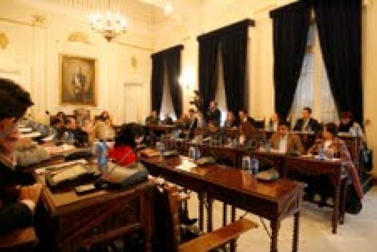 Melilla aprueba el presupuesto de 2011, que baja un 3,66 por ciento