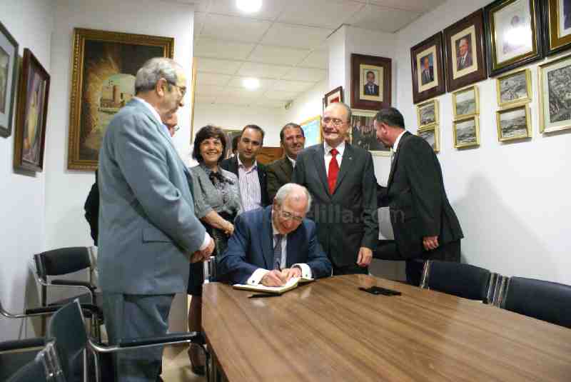 La Casa de Melilla refuerza las sólidas relaciones entre Málaga y Melilla