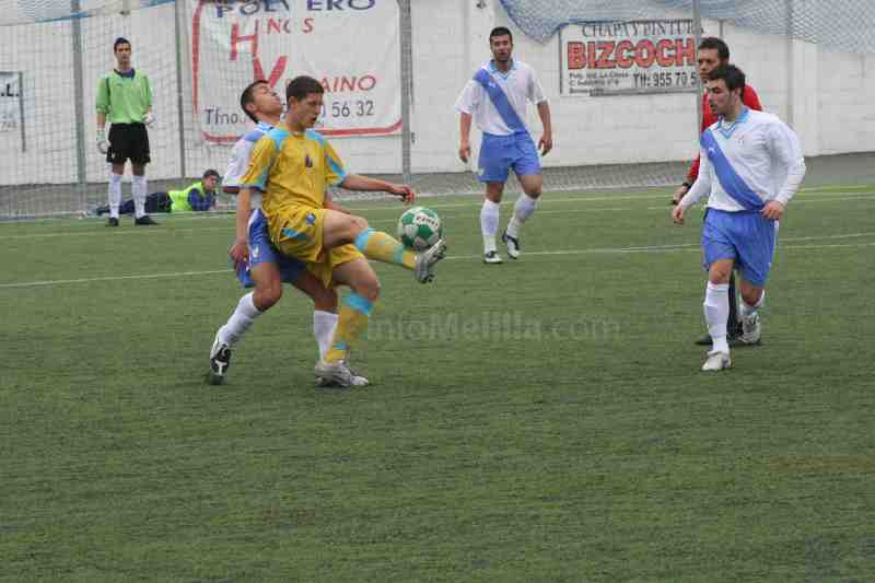 Los melillenses festejaron el triunfo por todo lo alto