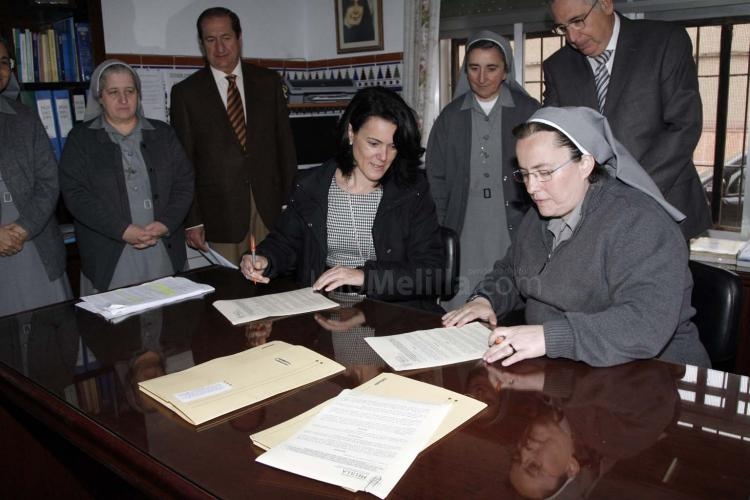 La Ciudad sufragará el cien por cien de los programas sociales del centro María Inmaculada tras el recorte de inversiones por parte del Estado