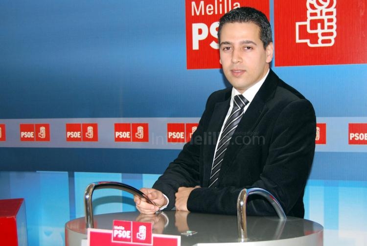 Amin Azmani, diputado socialista