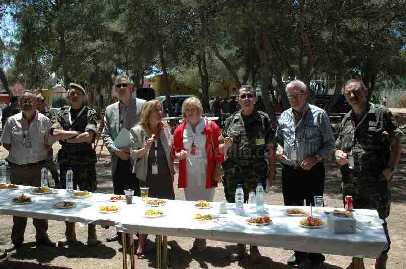Continúa la celebración del DIFAS 2010 con campeonatos de fútbol y el tradicional concurso de paellas