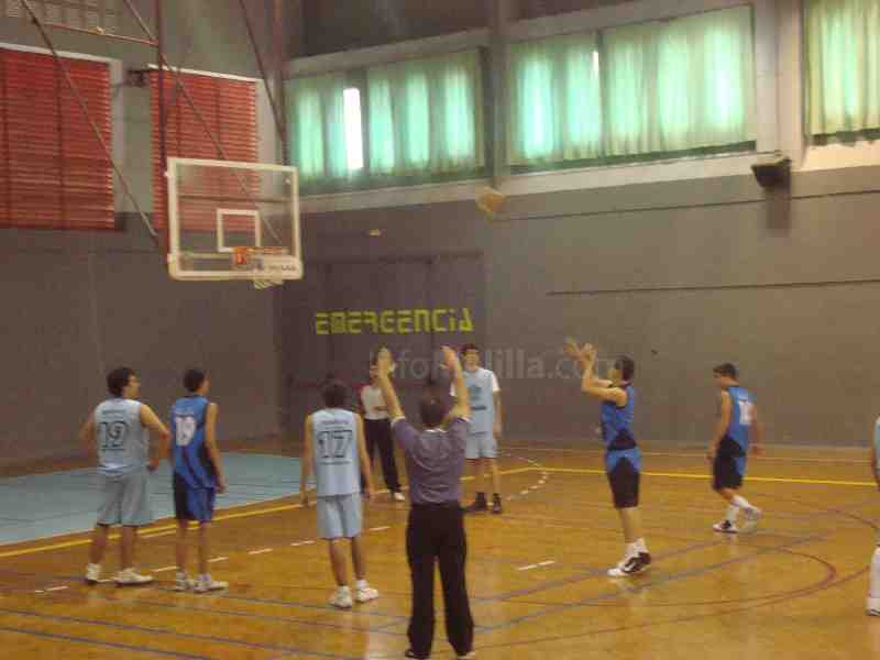 Las selecciones infantiles y cadetes de baloncesto ultiman su preparación para el Campeonato de España en Córdoba