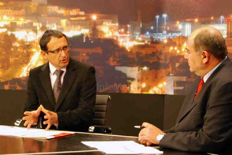 Muñoz durante la tertulia en Cablemel televisión