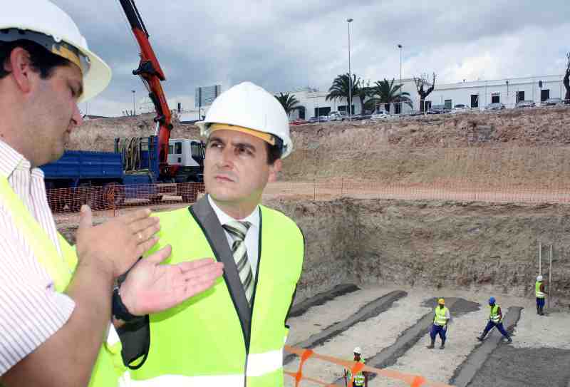 Arrancan las obras del hormigonado del Hospital Universitario de Melilla