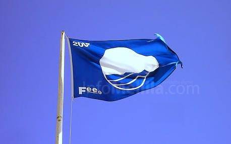 El Puerto Deportivo Noray recibe por noveno año consecutivo la Bandera Azul