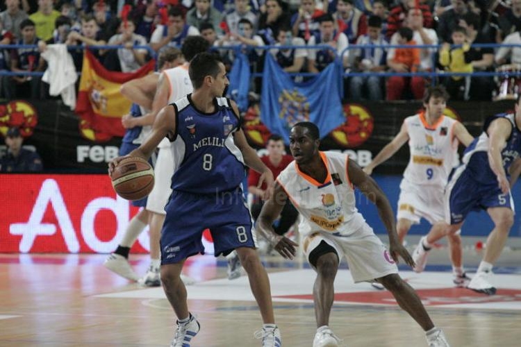 Copa Príncipe: Melilla Baloncesto supo nadar y guardar finalmente la ropa y por eso venció con méritos a un inferior ViveMenorca (79-72)