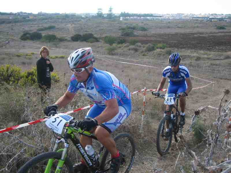 Ciclismo: Exito de participación y de afición en la última prueba de los Autonomicos de BTT