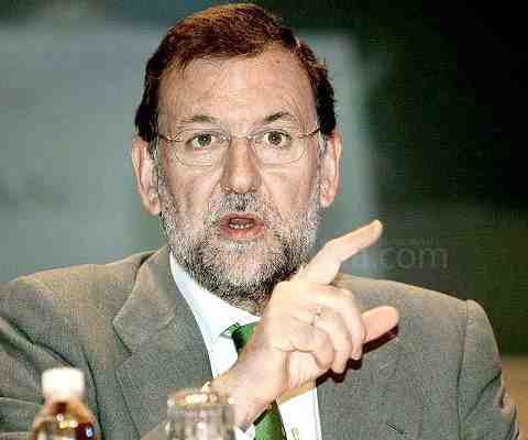 Mariano Rajoy confirma que 'defenderá' el mantenimiento del descuento en las tarifas aéreas