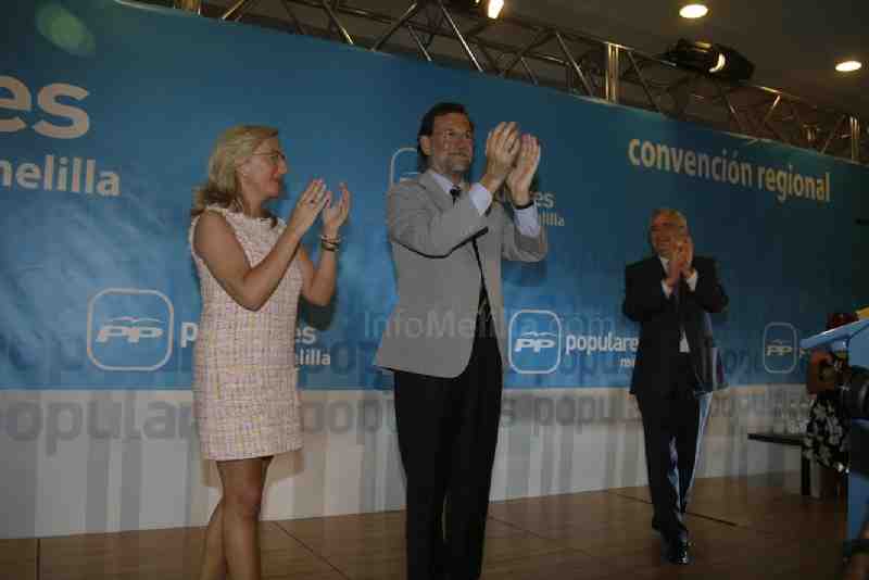 Rajoy muestra su compromiso con el proyecto de ampliación del Puerto de Melilla y acusa al Gobierno central de no ejercer sus responsabilidades