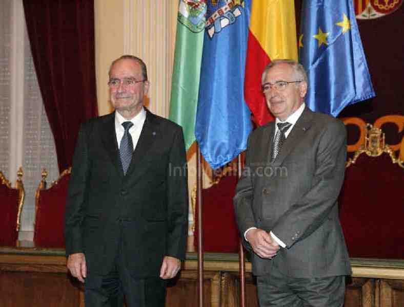 De la Torre e Imbroda durante la firma del acuerdo marco en Melilla