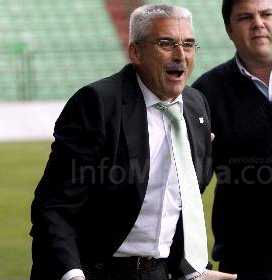 El Granada de Fabri sólo pudo empatar en su visita a El Ejido