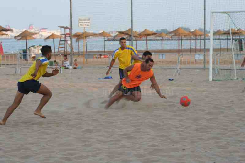 Fútbol Playa: Con la final para el viernes día 6 de Agostó, comenzó otra edición más del Campeonato de Fútbol Playa