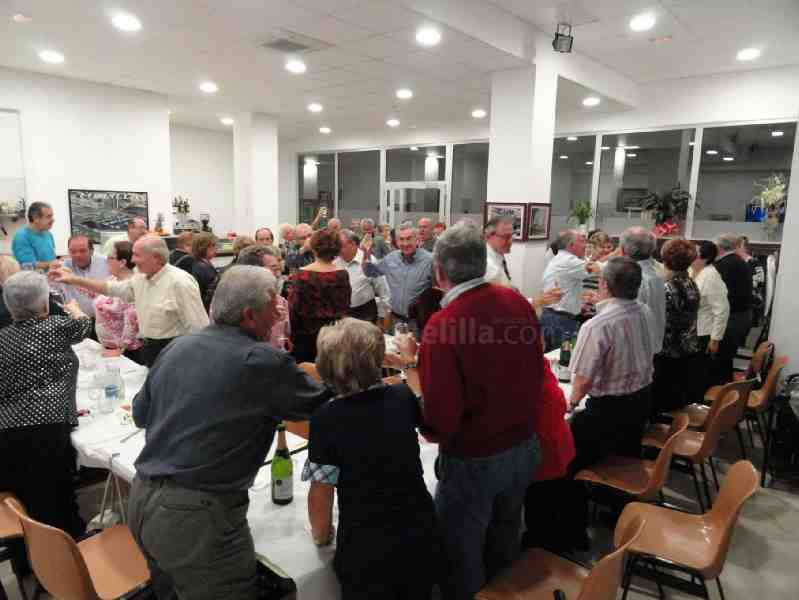 Castañas, boniatos y panellets en la Casa de Melilla en Barcelona