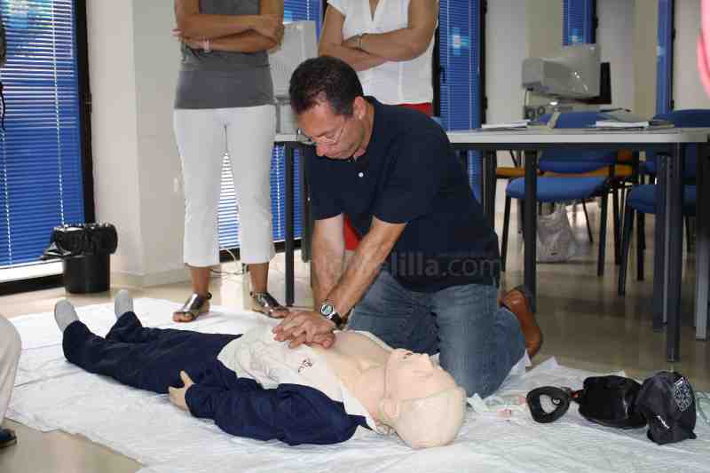 El Hospital Comarcal de Melilla acoge dos cursos sobre reanimación cardio-pulmonar para profesionales