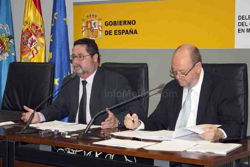 Antonio García Morillo, director territorial del INGESA en Melilla (izq), y José Esteban, gerente de