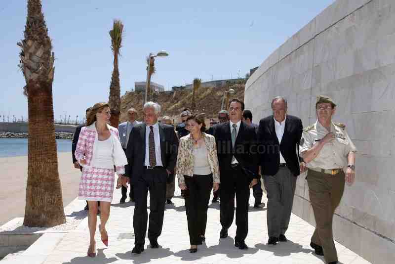 Elena Espinosa inaugura en Melilla la nueva playa de Horcas Coloradas